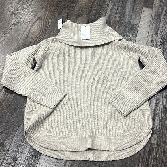 NWT Haven Well Within matching set. Turtleneck sweater and sweater pants - Picture 2 of 8